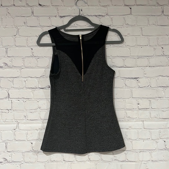 Express top. Grey & Black. Size XS. - Picture 2 of 3
